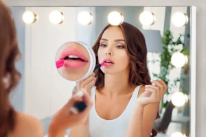 customizable magnifying function for mirror