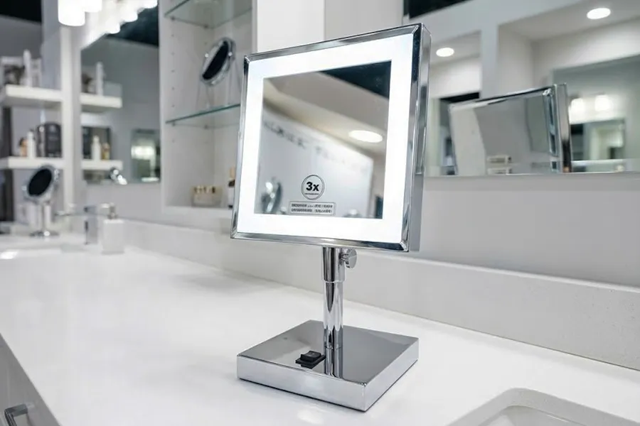 Specchio cosmetico LED quadrato bifacciale con ingrandimento